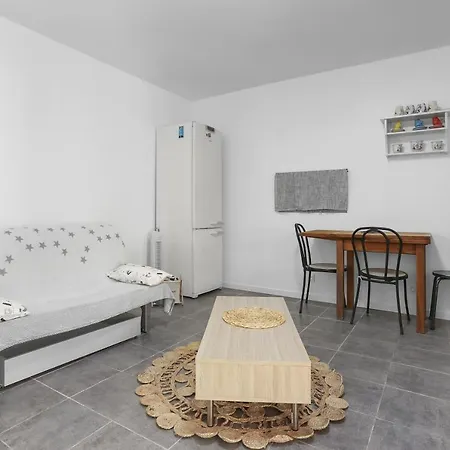 Rez 30m² Parking Wifi Appartamento *